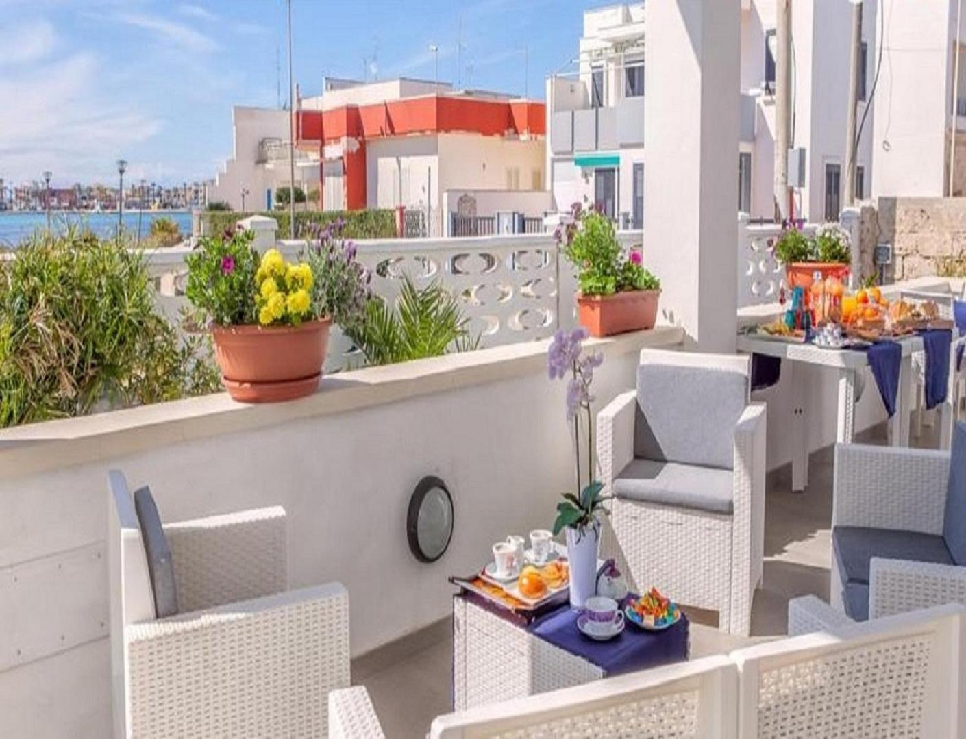 B&B Estasi Sul Mar By Salentolimit Porto Cesareo Exteriör bild